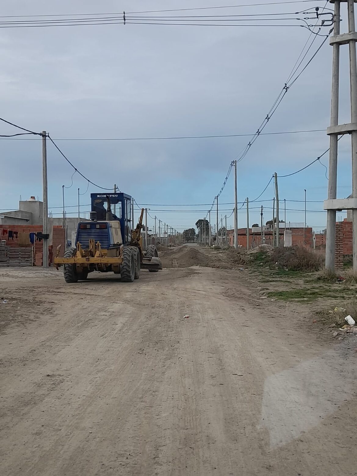 Limpieza y reparación de calles en Patagones