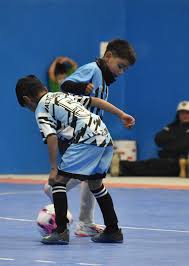 El fútbol infantil de la Liga Barrial en las sedes del Lavalle y Mi Bandera