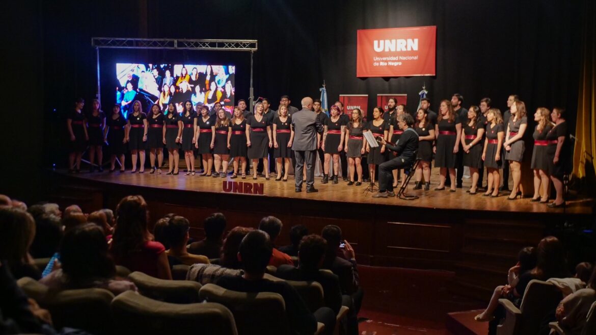 Concierto de coros en el Campus de la Sede Atlántica