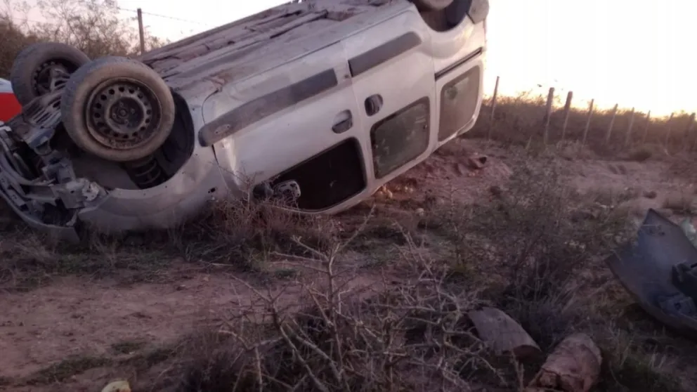 Se durmió y volcó cerca de San Antonio Oeste