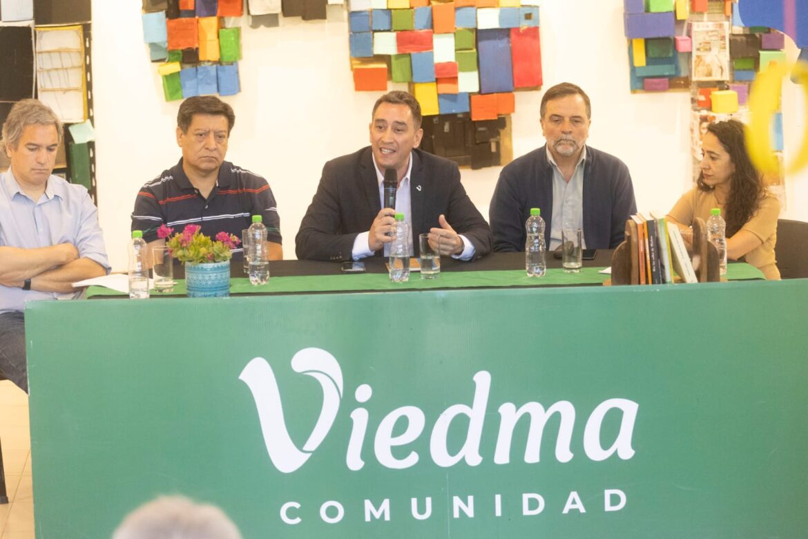 Presentaron oficialmente la Feria del Libro de Viedma