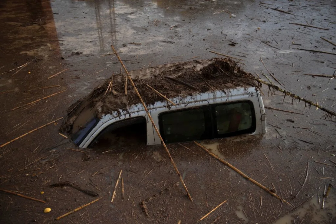 Inundaciones repentinas dejan más de 50 muertos en Valencia, España