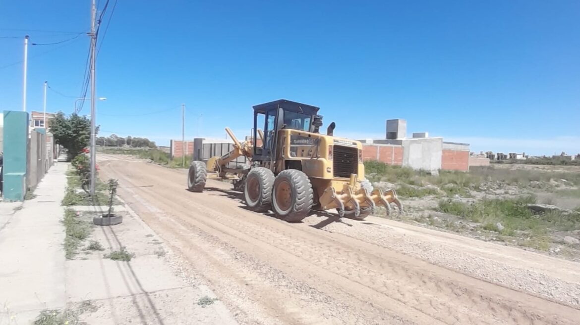 Continúan las tareas de repaso de calles en varios barrios de la ciudad