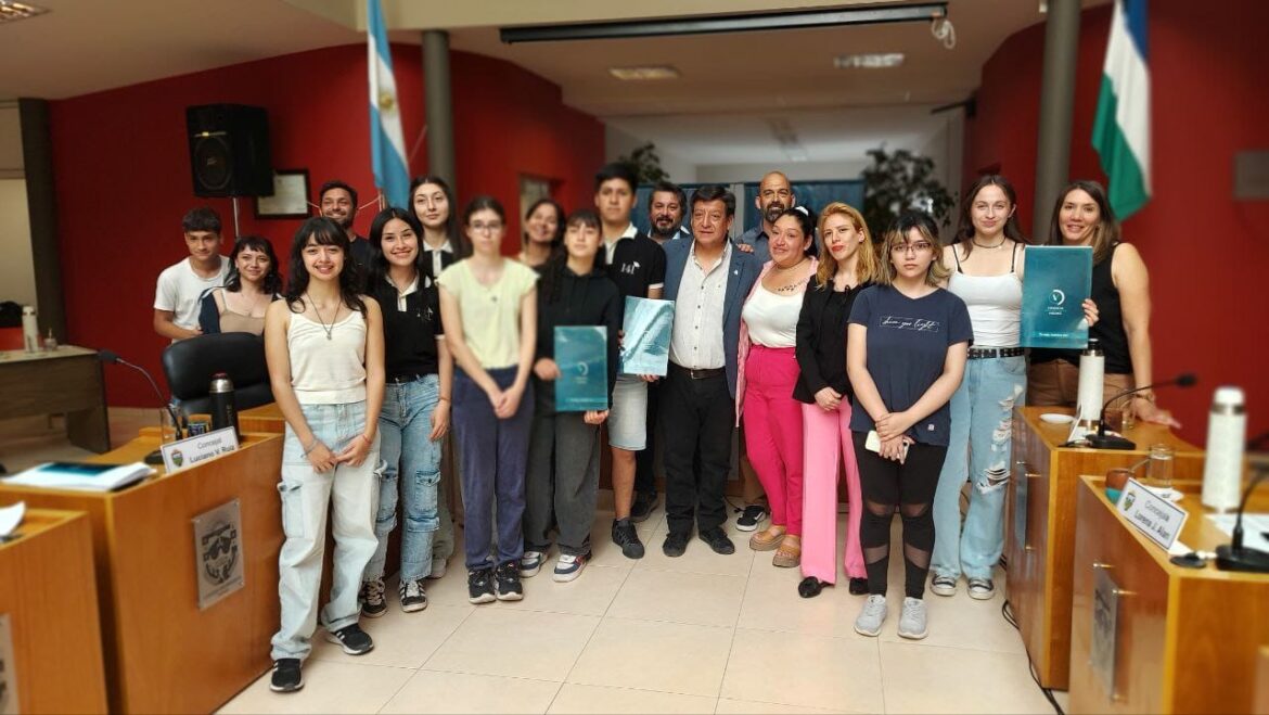 Estudiantes secundarios presentaron sus proyectos de ordenanzas