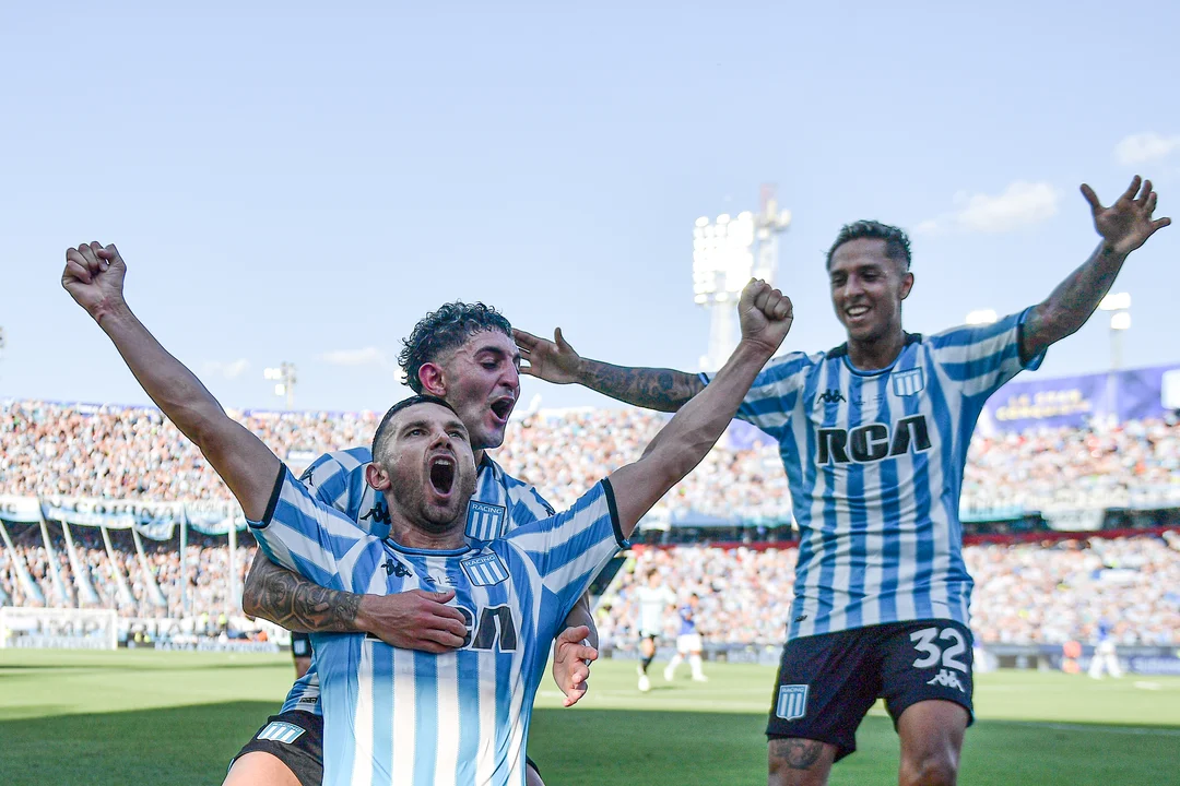 Racing se consagró en la Copa Sudamericana de fútbol