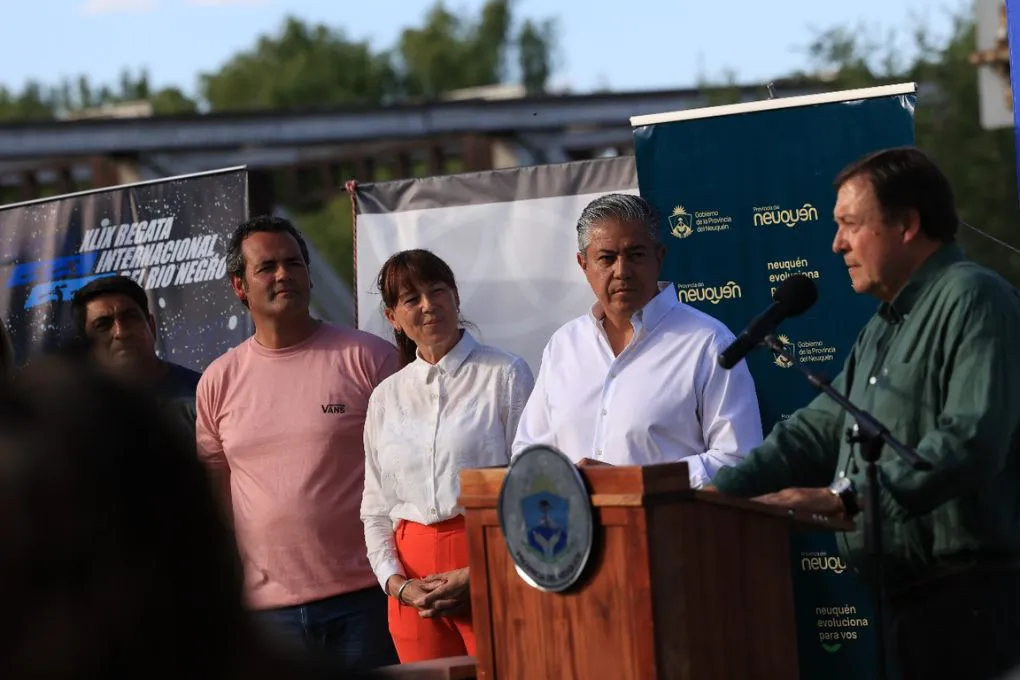 Presentaron oficialmente la Regata Internacional del Río Negro